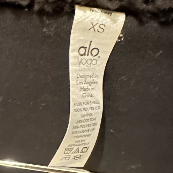 Alo Sherpa Oversized
Black Jacket
Xsmall - Picture 5 of 5